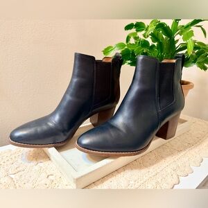 Madewell Regan Chelsea Pull On Leather Boot